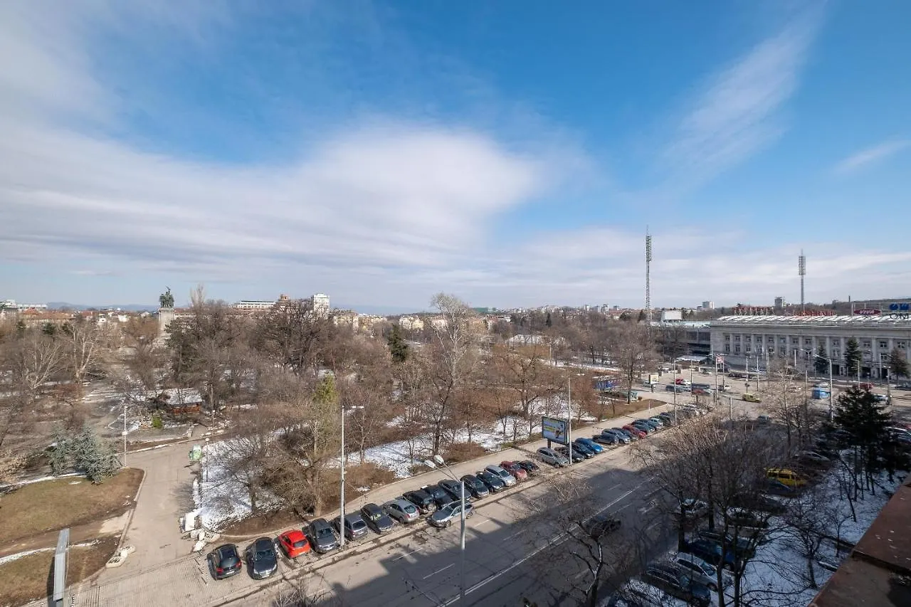 Artilcious Two Bedroom Park View Apartment Sofia