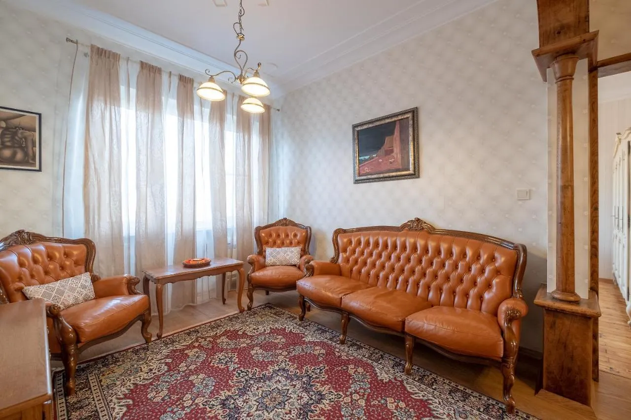 Artilcious Two Bedroom Park View Apartment Sofia