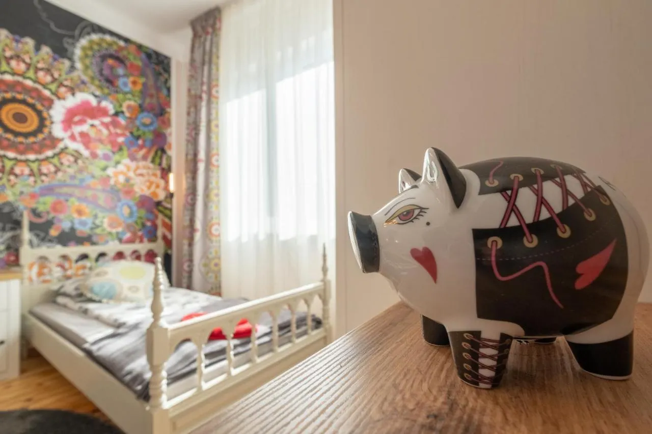 Artilcious Two Bedroom Park View Apartment Sofia